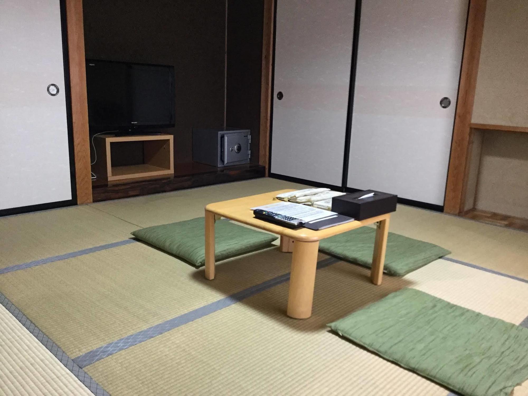Nozawaonsen Guest House Miyazawa Esterno foto