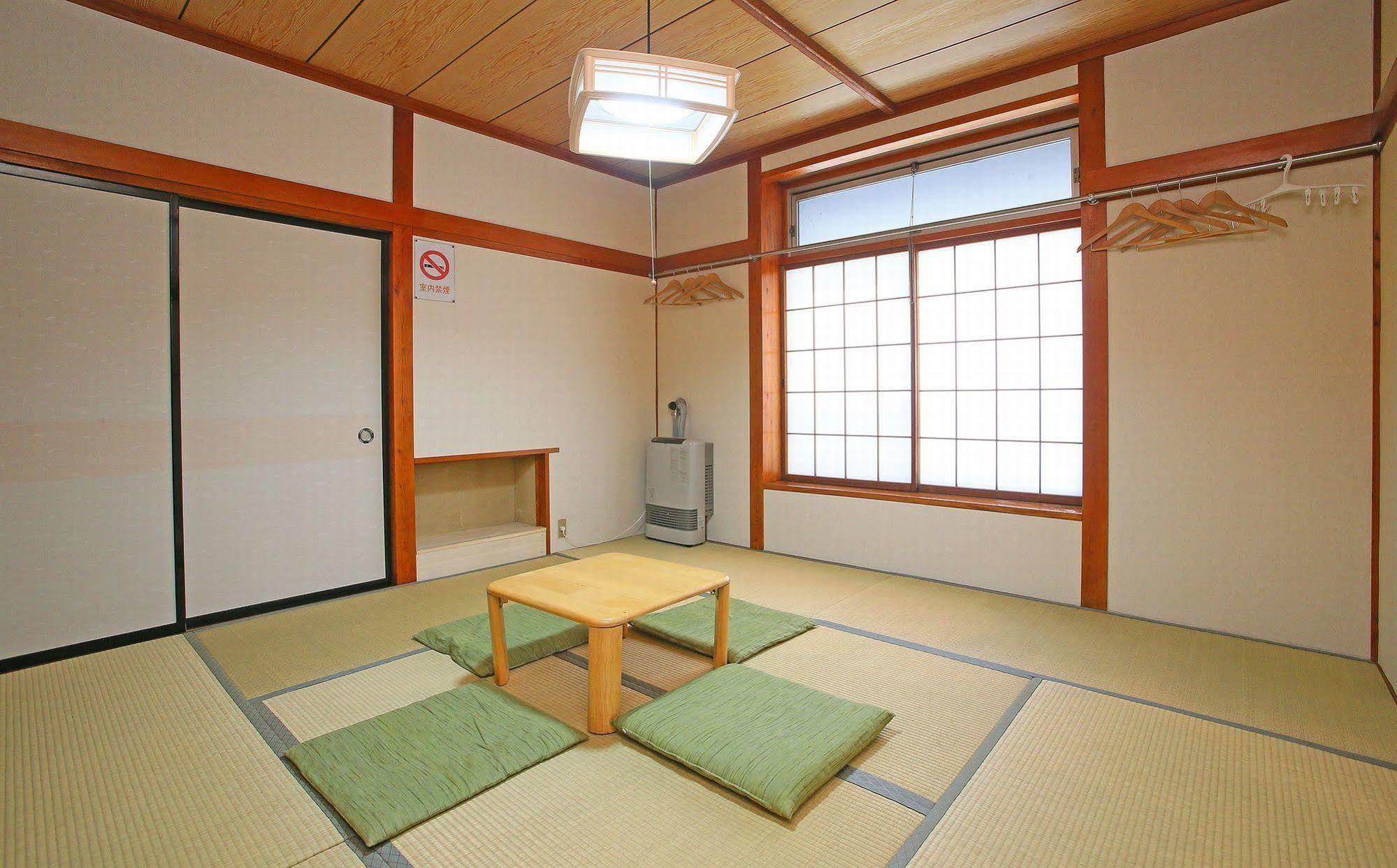 Nozawaonsen Guest House Miyazawa Esterno foto