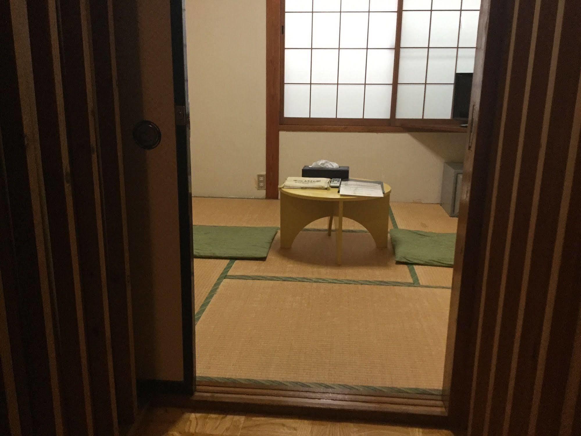 Nozawaonsen Guest House Miyazawa Esterno foto